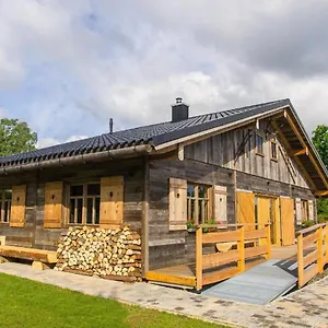  Chalet Am ölberg Mit Badefass Und Altholzsauna
